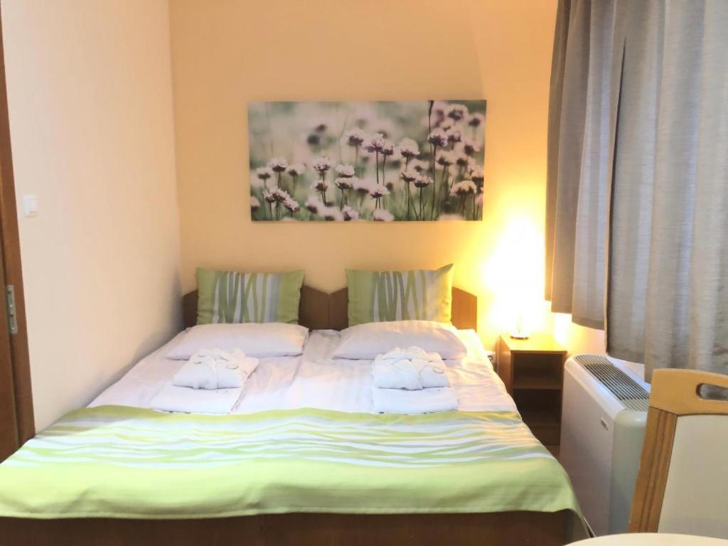 Rosemary Apartmanok, Rose, Lili, Mary1, Mary2 Hajdúszoboszló 外观 照片
