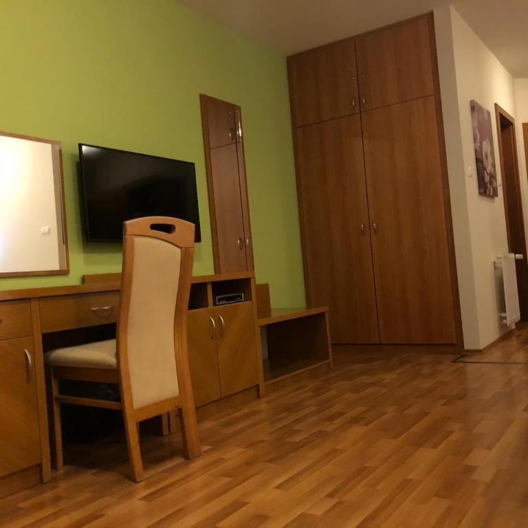 Rosemary Apartmanok, Rose, Lili, Mary1, Mary2 Hajdúszoboszló 外观 照片