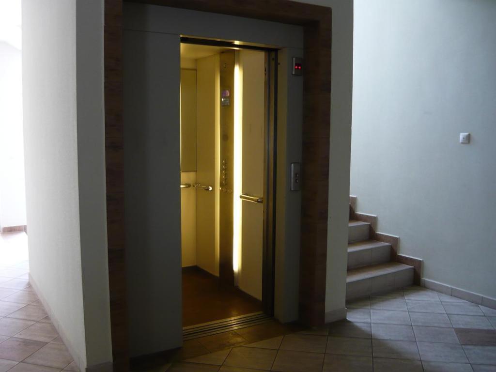 Rosemary Apartmanok, Rose, Lili, Mary1, Mary2 Hajdúszoboszló 外观 照片